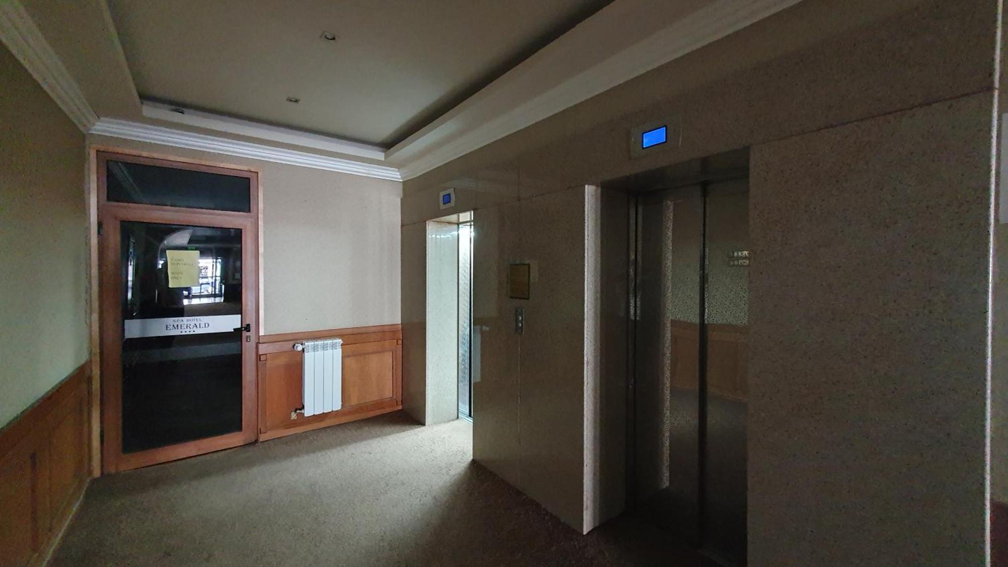 Simonen Apartments Near The Gondola バンスコ エクステリア 写真