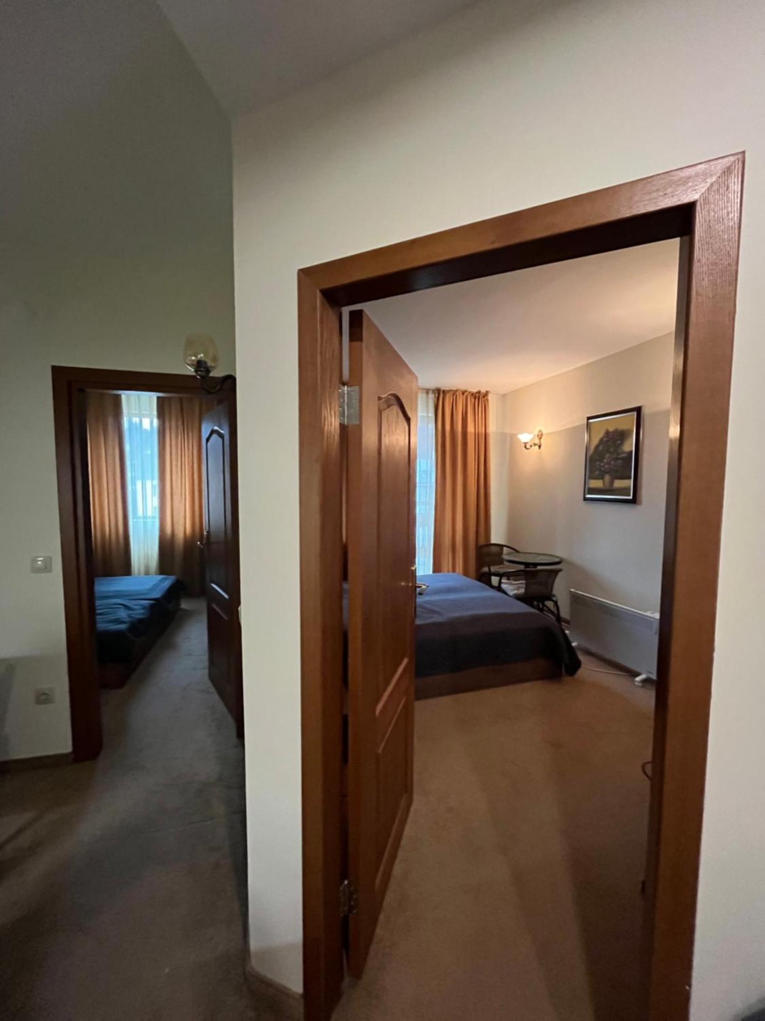 Simonen Apartments Near The Gondola バンスコ エクステリア 写真