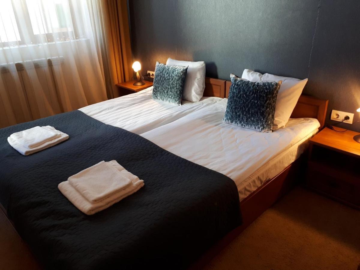 Simonen Apartments Near The Gondola バンスコ エクステリア 写真